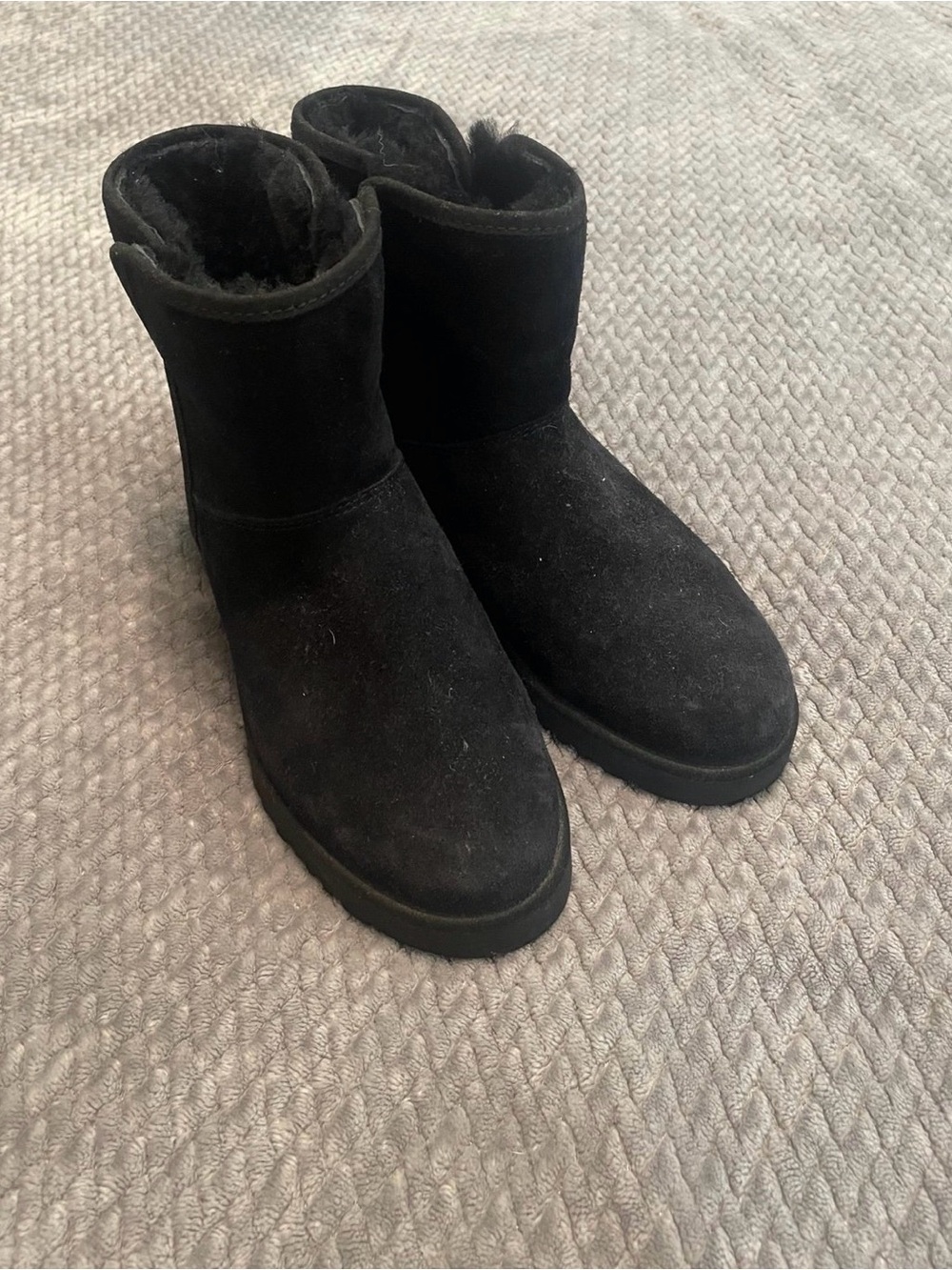 UGG Cory II Suede Shearling Bootie Women's Size 6 Black Pull-on Ankle Boots